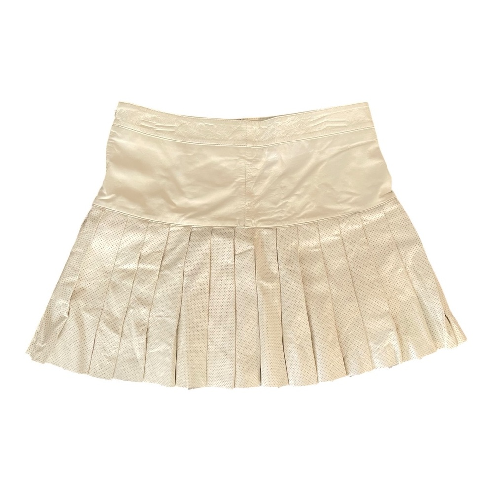 Pam & Gela pleated skirt‎ in cream perforated sheepskin leather Size 6